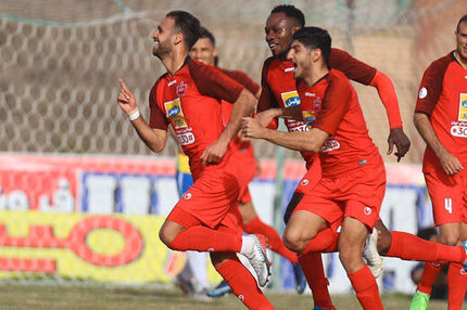 اولین تمرین پرسپولیسی‌ها در قطر برگزار شد