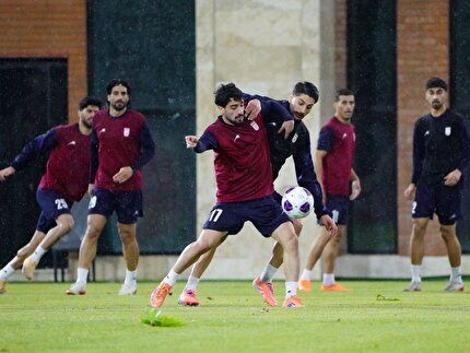 در غیاب حریف تدارکاتی، تیم ملی روی به بازی درون تیمی آورد