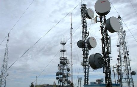 قطعی برق منجر به قطعی اینترنت همراه شد