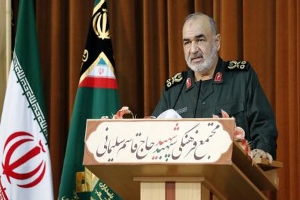 فرمانده کل سپاه: انتقام خون حاج قاسم گرفته خواهد شد