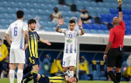 اعتراض رسمی باشگاه استقلال به قضاوت داور عمانی دیدار با پاختاکور