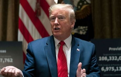 سی ان ان از فرار ترامپ به پناهگاه خبر داد!