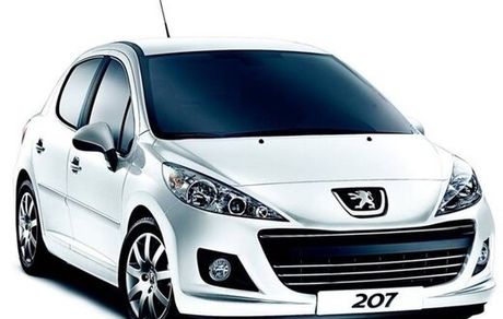 قیمت پژو ۲۰۷ اتوماتیک به ۹۰۰ میلیون تومان رسید