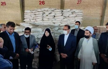 بازدید خداییان از گمرک سلفچگان/ دستور تعیین تکلیف خودروهای لوکس