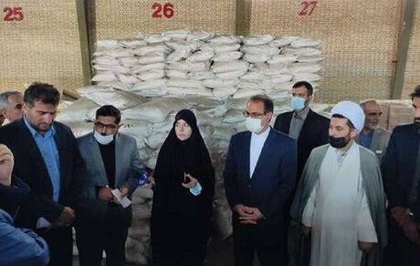 بازدید خداییان از گمرک سلفچگان/ دستور تعیین تکلیف خودروهای لوکس