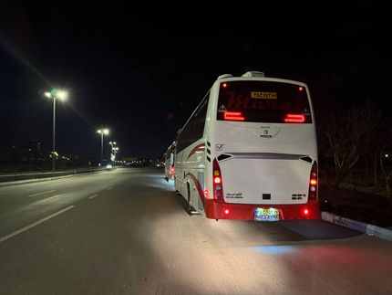 اتوبوس تیم ملی فوتبال از مرز ایران-ترکه گذشت