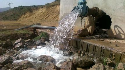 دسترسی بیش از ۱۳ هزار روستا در دولت تدبیر و امید به آب آشامیدنی سالم