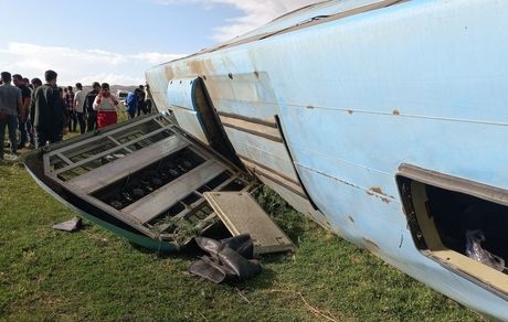 تصادف خونین ساینا و اتوبوس در محور خوی به چایپاره