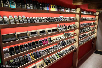 واردات تلفن همراه سه برابر شد/ نباید مشکلی در عرضه باشد