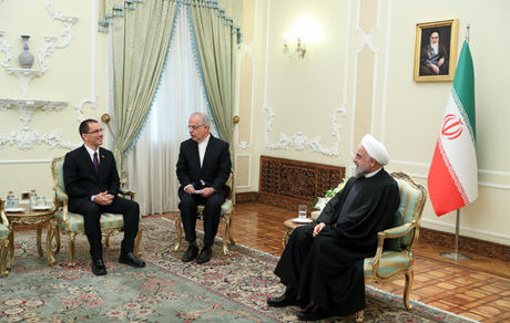 روحانی: دولت فعلی آمریکا، مجری سیاست‌های رژیم صهیونیستی است