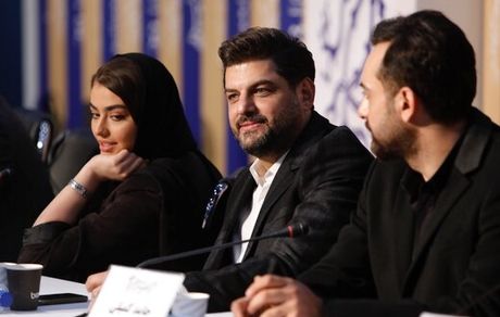شوخی سام درخشانی با پیمان قاسمخانی در نشست خبری