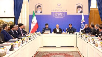 ثبت‌نام و احراز هویت ۳۳ میلیون ایرانی در پنجره ملی خدمات دولت هوشمند