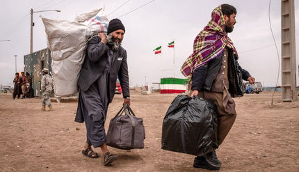 تکذیب اسکان مهاجران افغانستانی اخراجی از پاکستان در ایران