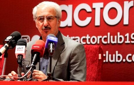 قول مدیرعامل تراکتور به پرشورها/ باز شدن پنجره نقل و انتقالاتی تا ۱۰ روز آینده