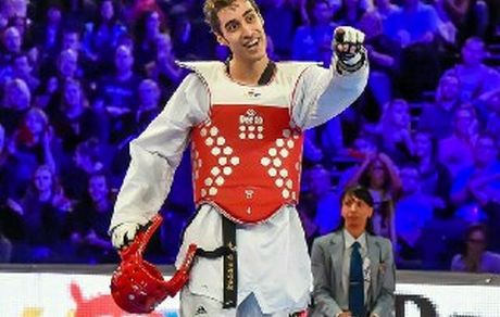 
خدابخشی: به زادگاهم تعصب زیادی دارم ولی مجبورم در صربستان بمانم
