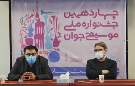 حسین علیزاده: نقش پلیس را برای هنرمندان ایفا نکنیم