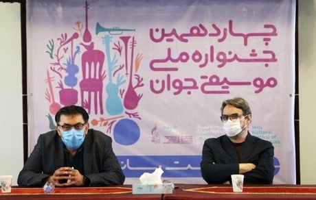 حسین علیزاده: نقش پلیس را برای هنرمندان ایفا نکنیم