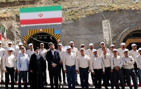 عزم، تلاش فناورانه، هنر، دانایی و توانایی ملت ایران در احداث قطعه دوم آزادراه تهران-شمال به نمایش درآمده است