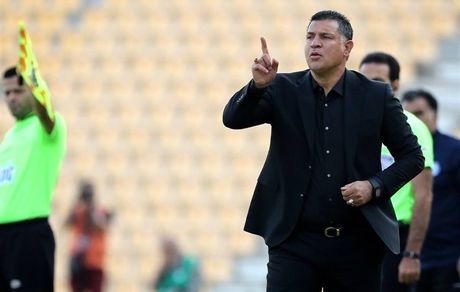 قدیمی: وزارت ورزش بعد از ۶ ماه علی دایی را تأیید کرد