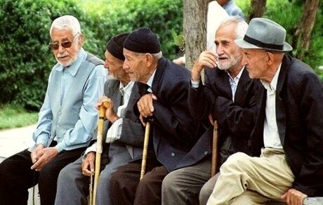 حقوق بازنشستگان کشوری تا عصر یکشنبه واریز می‌شود