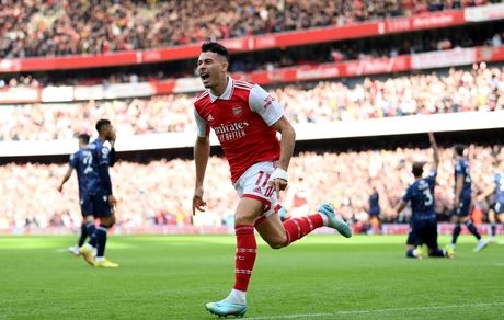 آرسنال مقتدرانه به صدر لیگ برتر بازگشت / رئال مادرید بالاخره متوقف شد