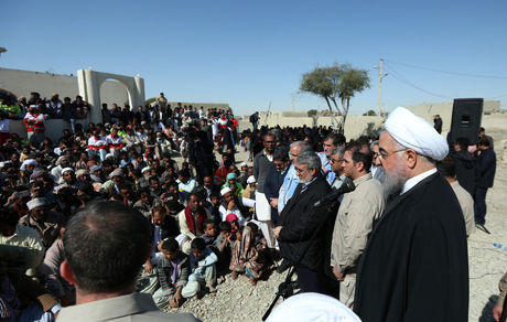 پاسخ رییس جمهوری به هموطن بلوچ: کنارتان ایستاده ایم