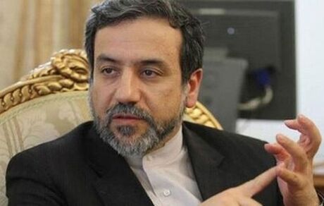 عراقچی به دلواپسان پیوسته؟/ روزنامه شرق: او نیم نگاهی به دولت بعد دارد