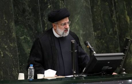 رئیسی: خط قرمز دولت مبارزه با رانت و مافیا است / فاطمی امین ضدفساد است