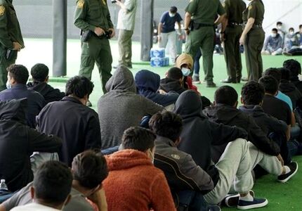 مقام آمریکایی: گرین کارت اتباع ۱۹ کشور از جمله ایرانی‌ها مورد بازنگری قرار می‌گیرد