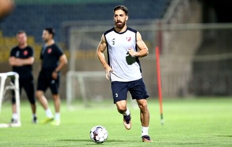 قرارداد مدافع پرسپولیس تمدید شد
