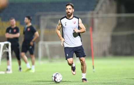 قرارداد مدافع پرسپولیس تمدید شد