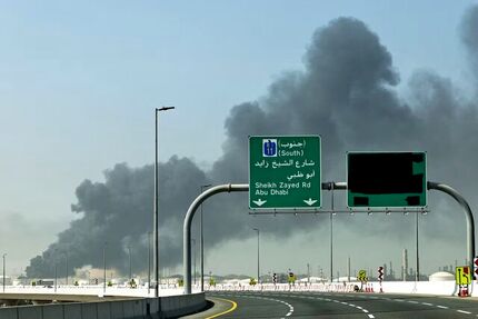 پالایشگاه الرویس در ابوظبی بدلیل حمله پهپادی تعطیل شد