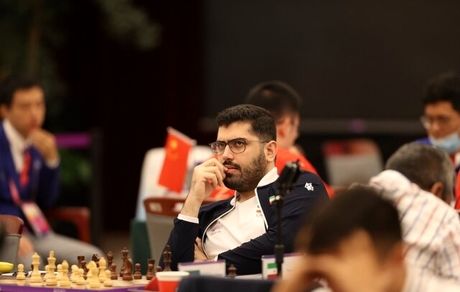 برد تیم ملی شطرنج مقابل چین