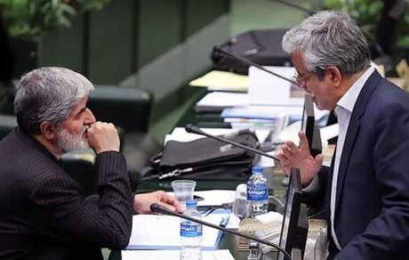 محمود صادقی: اصولگرایان نخبه‌های خود مثل باهنر را فراری دادند