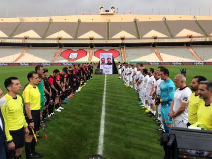 بازی یادبود میناوند و انصاریان به سود منتخب سرخابی‌ها