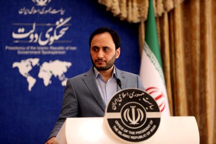سخنگوی دولت :رشد بیمه در کشور متناسب با سایر بخش­‌ها نیست