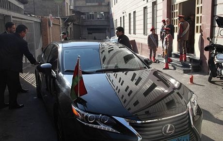 نیروی انتظامی، خبر زیر گرفتن سرباز راهور توسط خودروی سفارت بلاروس را تکذیب کرد