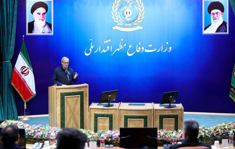 پزشکیان: پذیرفتنی نیست که ما برای نظام اداری بودجه صرف کنیم / وفاق عامل نجات‌بخش کشور است