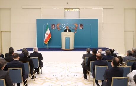 خیلی مسخره است، رژیمی همه هویت ۷۰ ساله‌اش جنایت است بخواهد به ملت ایران با تمدن چندین هزار ساله رهنمود دهد
