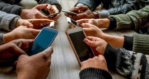 فضای مجازی و انزوای اجتماعی نسل جدید