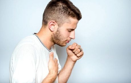 برای خشکی و خارش گلو چه باید کرد؟