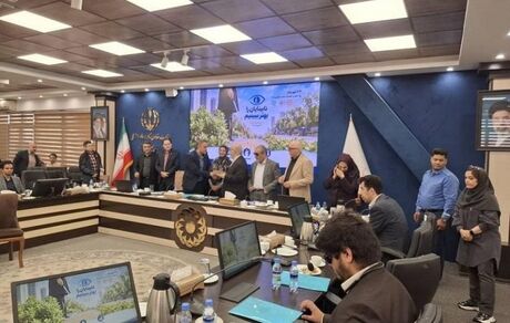 الگویی شایسته در حمایت از روشندلان/ تقدیر رئیس سازمان بهزیستی و انجمن نابینایان از رویکرد انسان‌دوستانه بانک مسکن در روز عصای سفید
