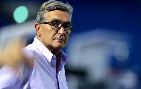 
مذاکرات برانکو با پرسپولیس؛ توافقی حاصل نشد
