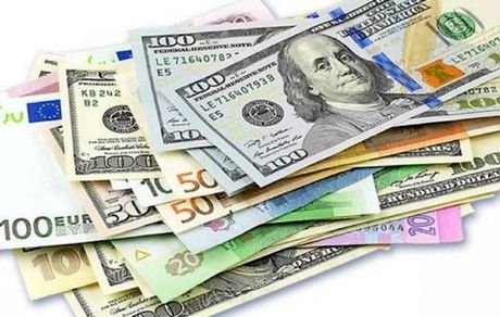 قیمت دلار و یورو در ۸ تیر