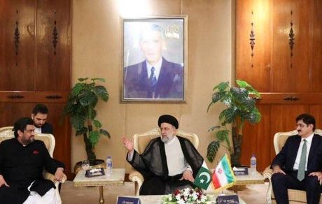 توسعه همکاری با کشورهای همسایه و مسلمان بویژه پاکستان از اولویت‌های سیاست خارجی جمهوری اسلامی ایران است