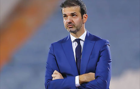 استقلالی‌ها به دنبال جلب رضایت استراماچونی