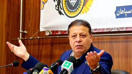 باشگاه سپاهان به انتشار خبر حقوق فوق نجومی محمدرضا ساکت واکنش نشان داد