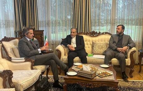 احتمال حضور مدیر کل آژانس بین المللی انرژی اتمی در دور سوم مذاکره ایران و آمریکا