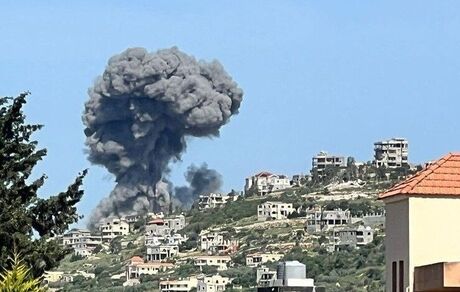 شهادت و زخمی شدن ده‌ها نفر در حمله هوایی رژیم صهیونیستی به جنوب لبنان