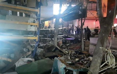 یک آپارتمان مسکونی در مشهد منفجر شد / ۶ نفر مصدوم شدند
